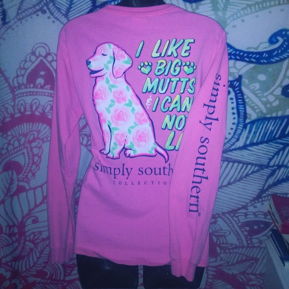 SIMPLY SOUTHERN classy tee Small